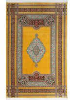 فرش ماشینی طرح گل سرخ 1700 شانه تراکم 5100 کد Q145 طلایی