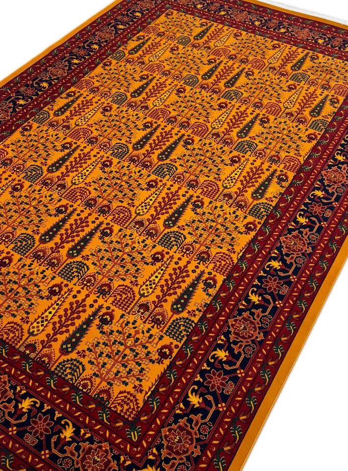 فرش بلوچ طرح درختی 5 700 شانه کد 58043 زمینه طلایی - فرشخونه