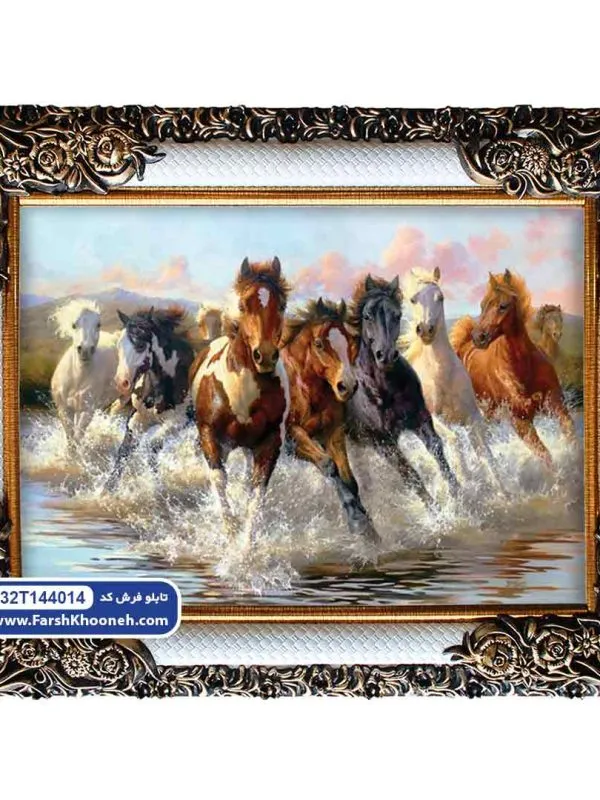 تابلو فرش دویدن اسب ها در ساحل
