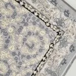 نمای نزدیک فرش ماشینی طرح نیکان 700 شانه تراکم 2550 کد 27F720870