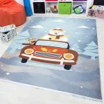 دکور فرش کودک طرح ماشین سواری خرس و گوزن 700 شانه تراکم 3300 کد 30A7100277