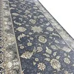 نمای نزدیک فرش کناره طرح ثامن 700 شانه تراکم 2250 کد 34K701084