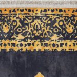 نمای نزدیک فرش مدرن حاشیه دار بوم ساده پتینه زمینه زغالی 700 شانه تراکم 3300 کد 30M7101453-1