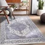 دکور فرش مدرن حاشیه دار بوم ساده پتینه زمینه طوسی 700 شانه تراکم 3300 کد 30M7101453