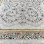 فرش افشان طرح شکوه 1500 شانه رنگ نقره ای گل برجسته کد 1502 - فرشخونه
