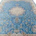 فرش طلاکوب طرح آرمان 1500 شانه گل برجسته کد 3501515 رنگ فیروزه ای