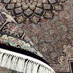 فرش کرمان طرح فروزان 1200 شانه سرمه ای کد 210943 - فرشخونه