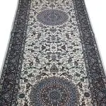 فرش کناره نایین کرم حاشیه گردویی