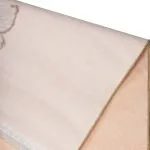 فرش کودک دخترانه طرح دختر عینکی 700 شانه زمینه صورتی کد 7101216 - فرشخونه