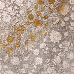 فرش طلاکوب وینتیج طرح تبسم 1200 شانه گل برجسته کد 60235 - رنگ نقره ای - فرشخونه