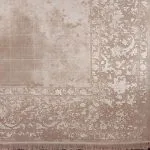 فرش طرح ماتیسا رنگ نسکافه ای حاشیه گل سفید 700 شانه تراکم 2550 کد 771020 - فرشخونه