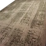 فرش وینتیج طرح امانه رنگ نسکافه ای گل سبز 700 شانه 2550 کد 771028 - فرشخونه