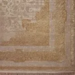 فرش وینتیج طرح هندریک رنگ نسکافه ای با گل طلایی 700 شانه 2550 کد 771055 - فرشخونه