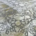 فرش افشان وینتیج طرح مارال 1200 شانه گل برجسته رنگ نقره ای گل سفید کد 2101835