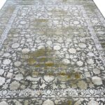 فرش افشان وینتیج طرح مارال 1200 شانه گل برجسته رنگ نقره ای گل سفید کد 2101835