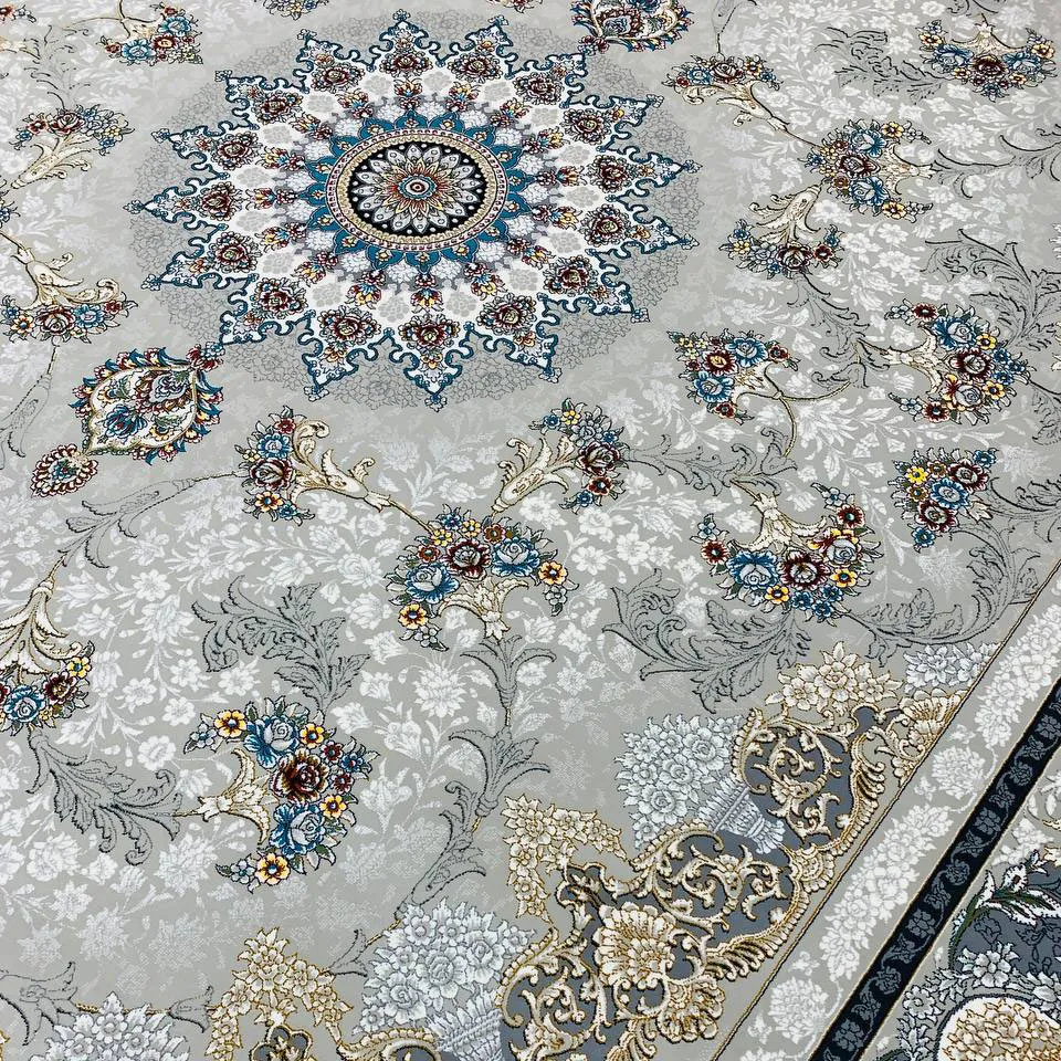 فرش محرابی زرشکی