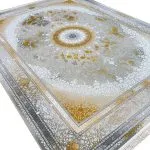 فرش وینتیج طرح نایین 1200 شانه گل برجسته کد 1839 رنگ فیلی گل طلایی