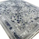 فرش افشان طلاکوب طرح شهرزاد 1200 شانه گل برجسته کد 1214 رنگ نقره ای گل آبی