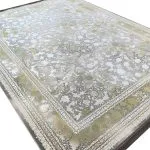 فرش افشان طلاکوب طرح شهرزاد 1200 شانه گل برجسته کد 1214 زمینه نقره ای گل فیلی