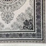 فرش طرح ورساچ رنگ دودی گل برجسته 1200 شانه کد 210199 - فرشخونه