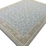 فرش افشان طرح رزیتا نقره ای 1200 شانه تراکم 3600 گل طلایی کد 2105310 - فرشخونه