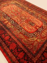 فرش هلنا طرح بهار رنگ لاکی 1200 شانه معادل 77 رج دستبافت کد 25NH0060 - فرشخونه