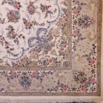 فرش طرح باغ مهرداد کرم برجسته 1200 شانه تراکم 3600 کد 2101005 - فرشخونه