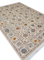 فرش گبه ماشینی طرح سلطان آباد رنگ کرم 700 شانه کد 76024
