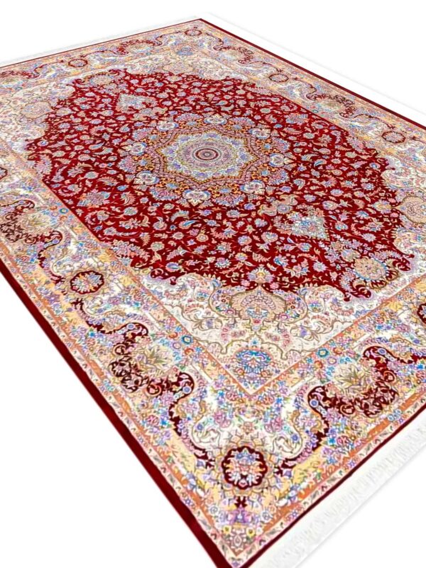 فرش تندیس رنگ قرمز 1500 شانه کد 20CC0050