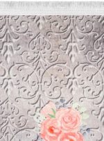 فرش آشپزخانه طرح پترن گل رز 700 شانه طوسی کد 25AA0130 - فرشخونه