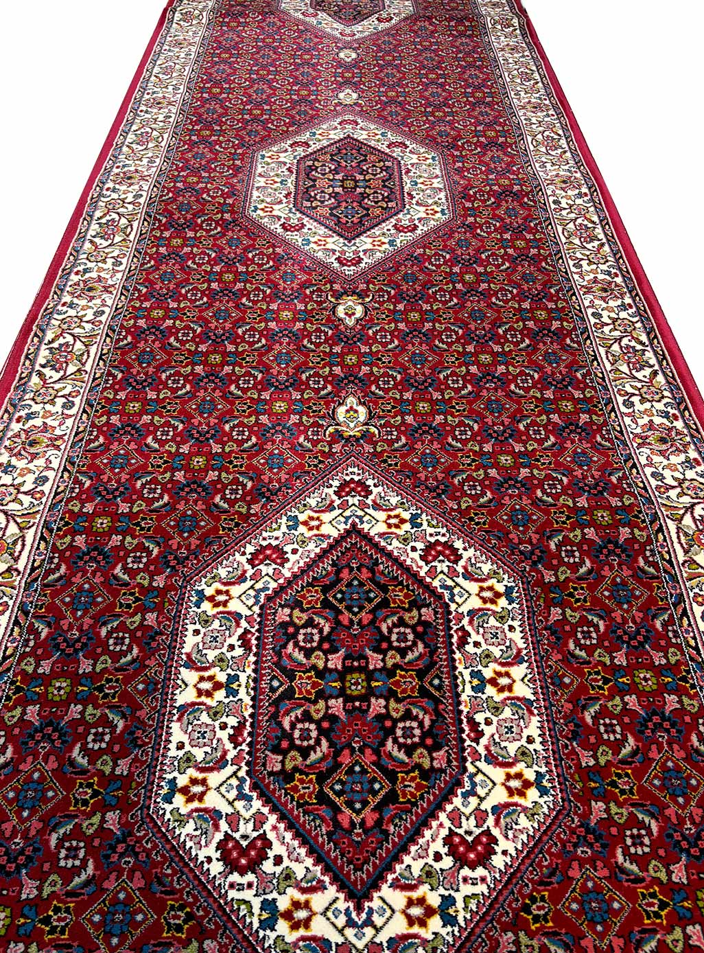 فرش کناره طرح ماهی بیجار 700 شانه تراکم 2550 کد 34K701075 - فرشخونه