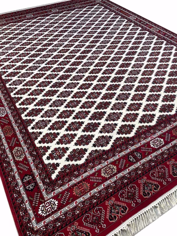 فرش ماشینی ترکمن طرح قفس 700 شانه کد 3103